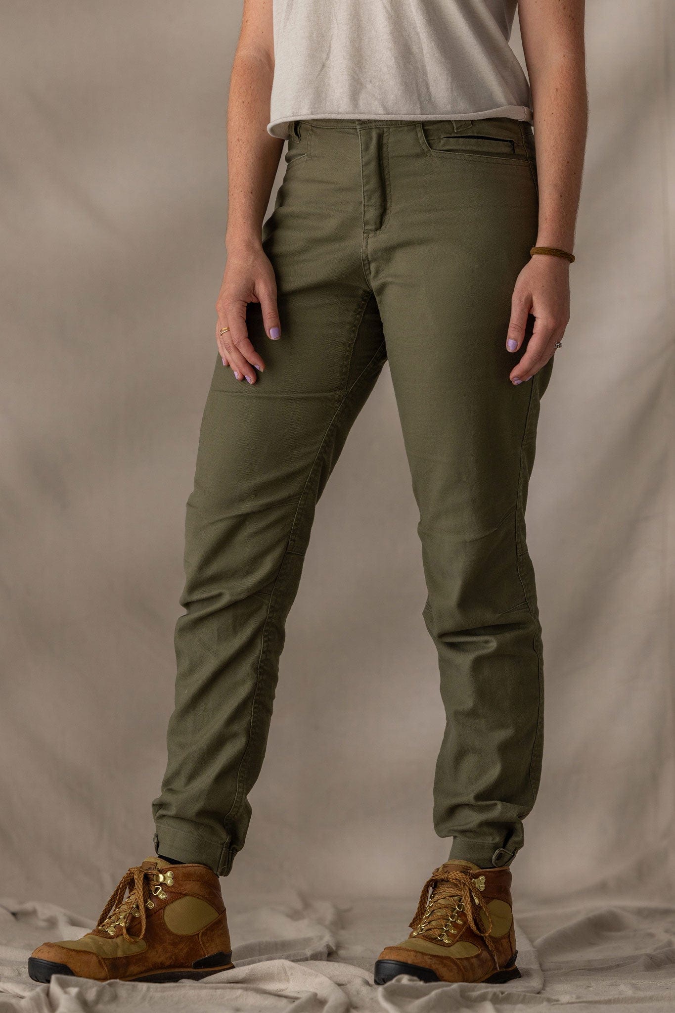 LIVSN Bottoms Olive / 0 / 30 Women's Flex Canvas Pants V2 - Final Sale